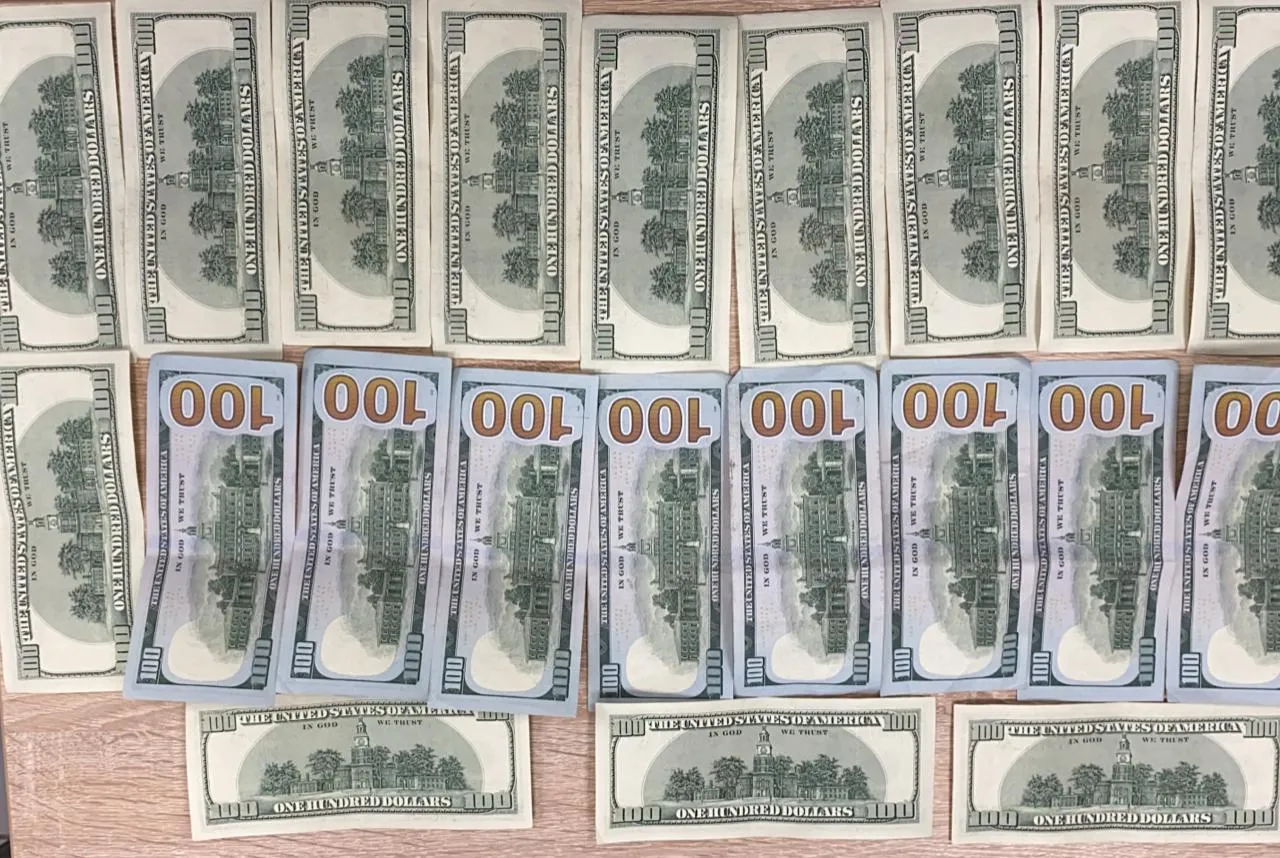 Росіянин хотів підкупити прикордонницю Росіянин хотів підкупити прикордонницю