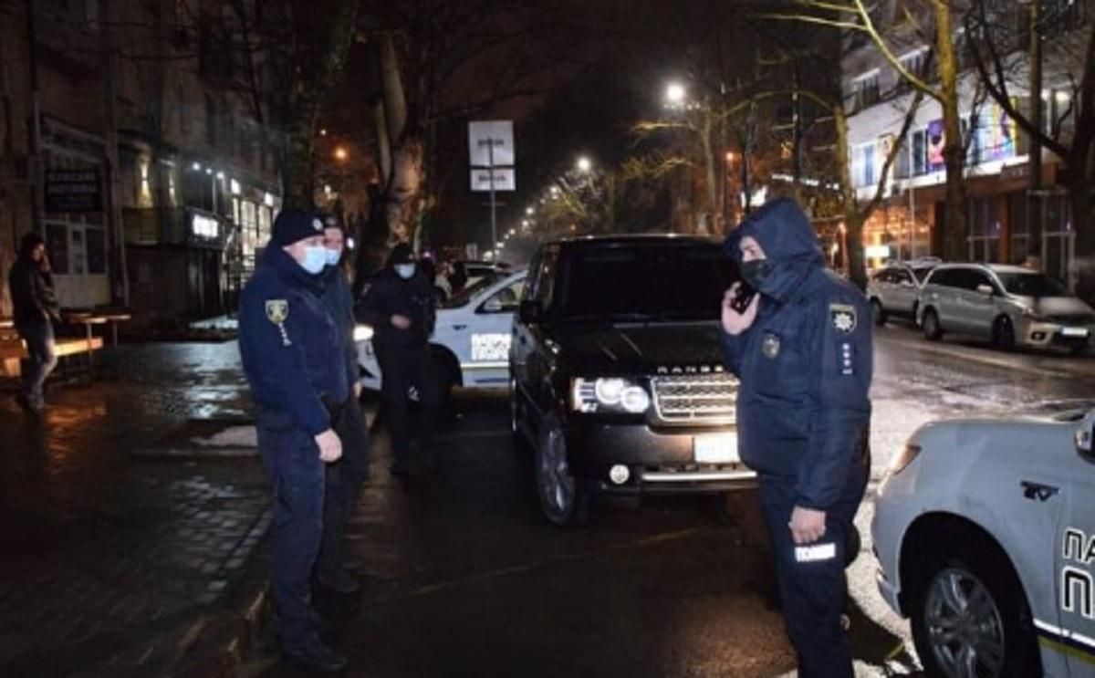 В Николаеве полицейские устроили погоню за пьяным чиновником ОГА В Николаеве полицейские устроили погоню за пьяным чиновником ОГА