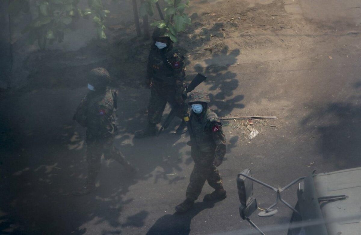 Протести у М'янмі: військові вбили щонайменше 70 мітингувальників Протести у М'янмі: військові вбили щонайменше 70 мітингувальників