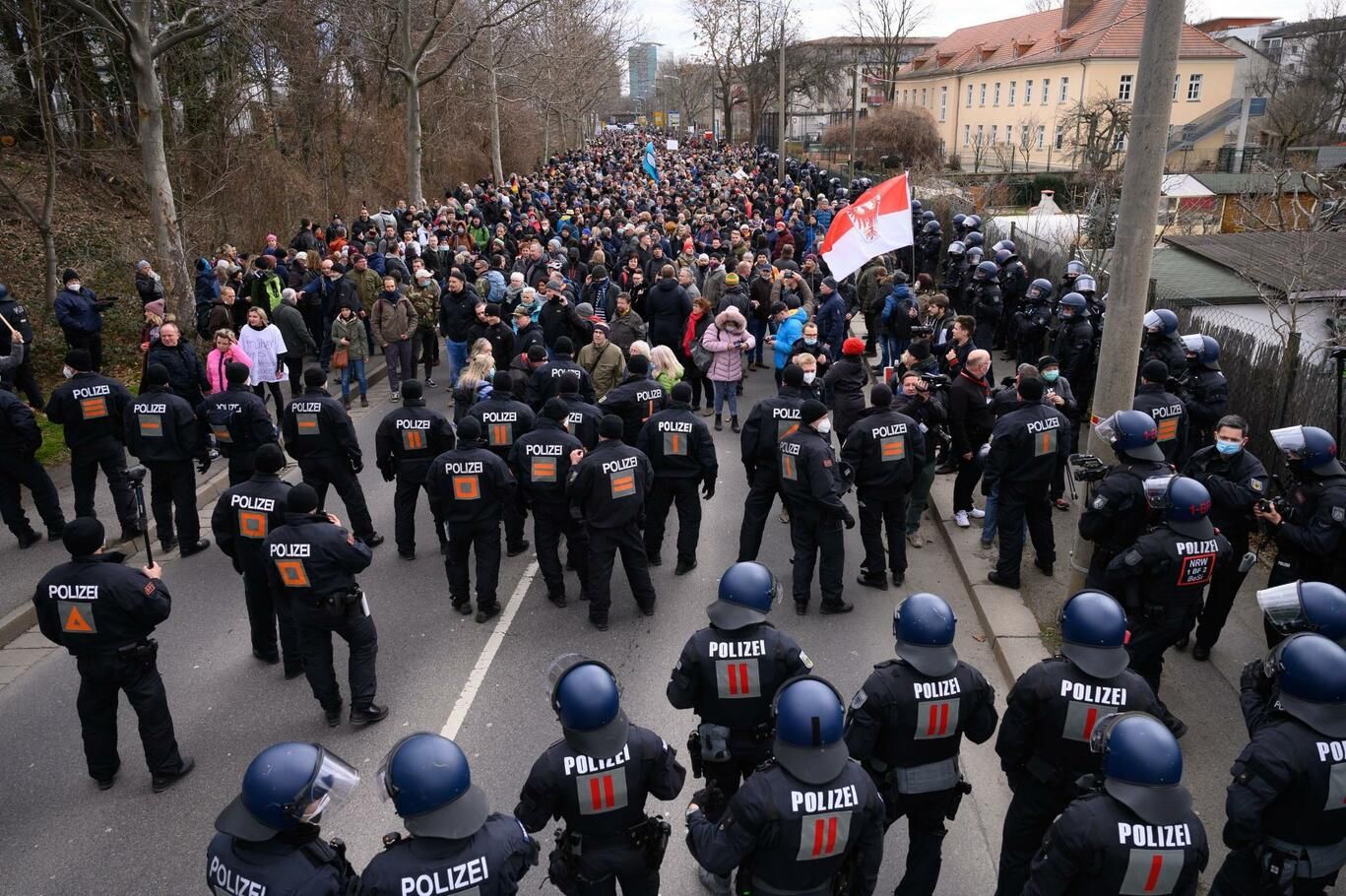 У Дрездені під час протесту постраждали 12 поліцейських 