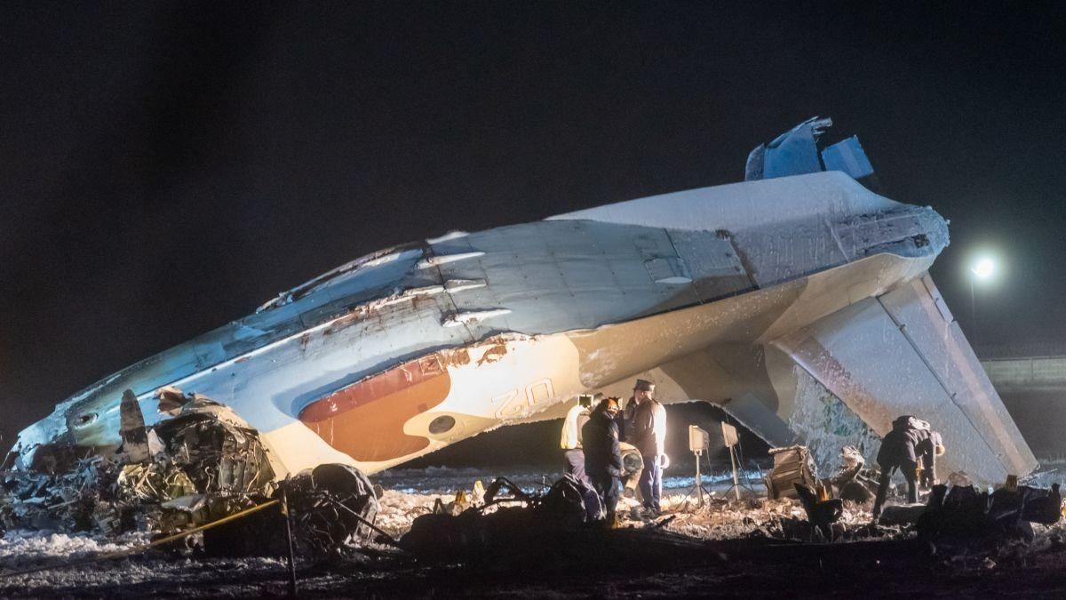 Авіакатастрофа в Казахстані: розшифровують чорні скриньки