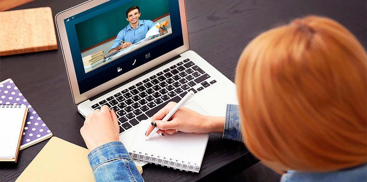 В Одессе учащихся старших классе переводят на дистанционное обучение В Одессе учащихся старших классе переводят на дистанционное обучение