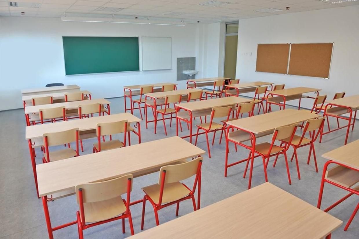 В Николаеве школы идут на дистанционную, а потом – каникулы: даты В Николаеве школы идут на дистанционную, а потом – каникулы: даты