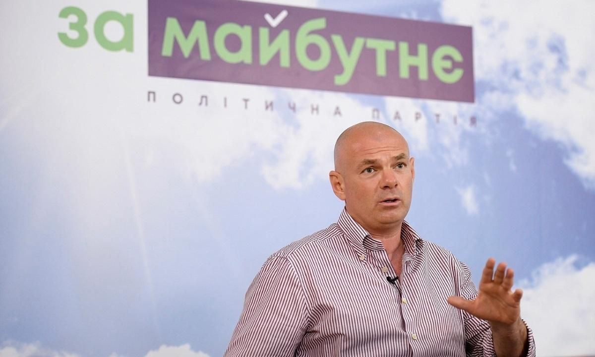 Палица предлагает ввести "красные линии" для МВФ Палица предлагает ввести "красные линии" для МВФ