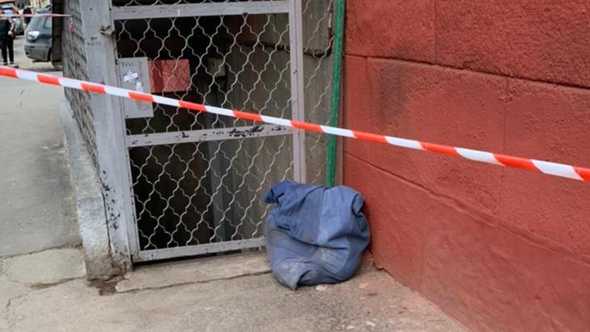 В Одессе возле школы нашли тело пожилой женщины в мешке