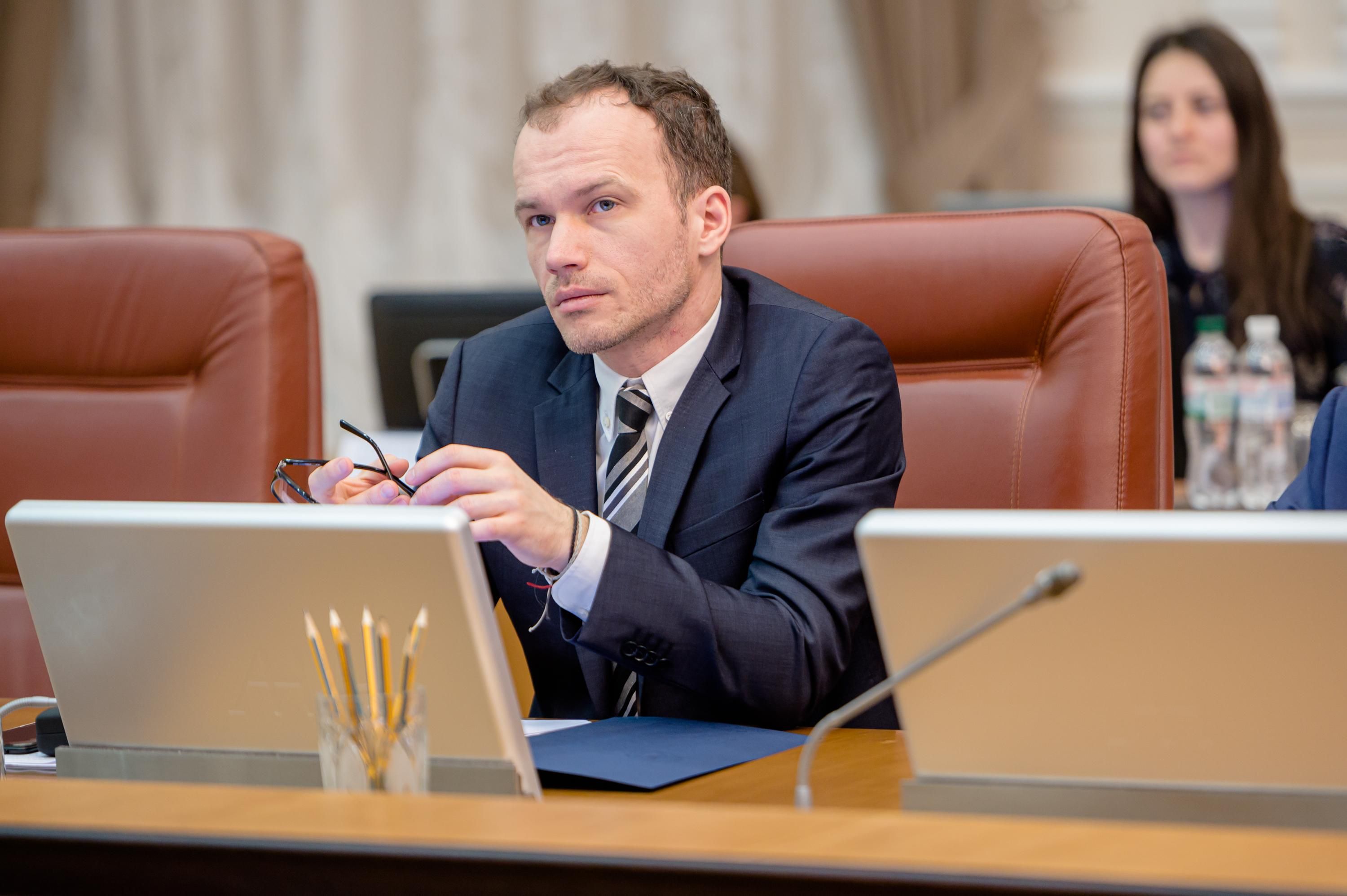 Система почти готова к применению, – Малюська о суде в смартфоне Система почти готова к применению, – Малюська о суде в смартфоне