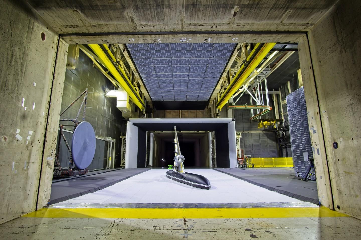 Инженеры NASA разрабатывают бесшумное крыло для самолетов Инженеры NASA разрабатывают бесшумное крыло для самолетов