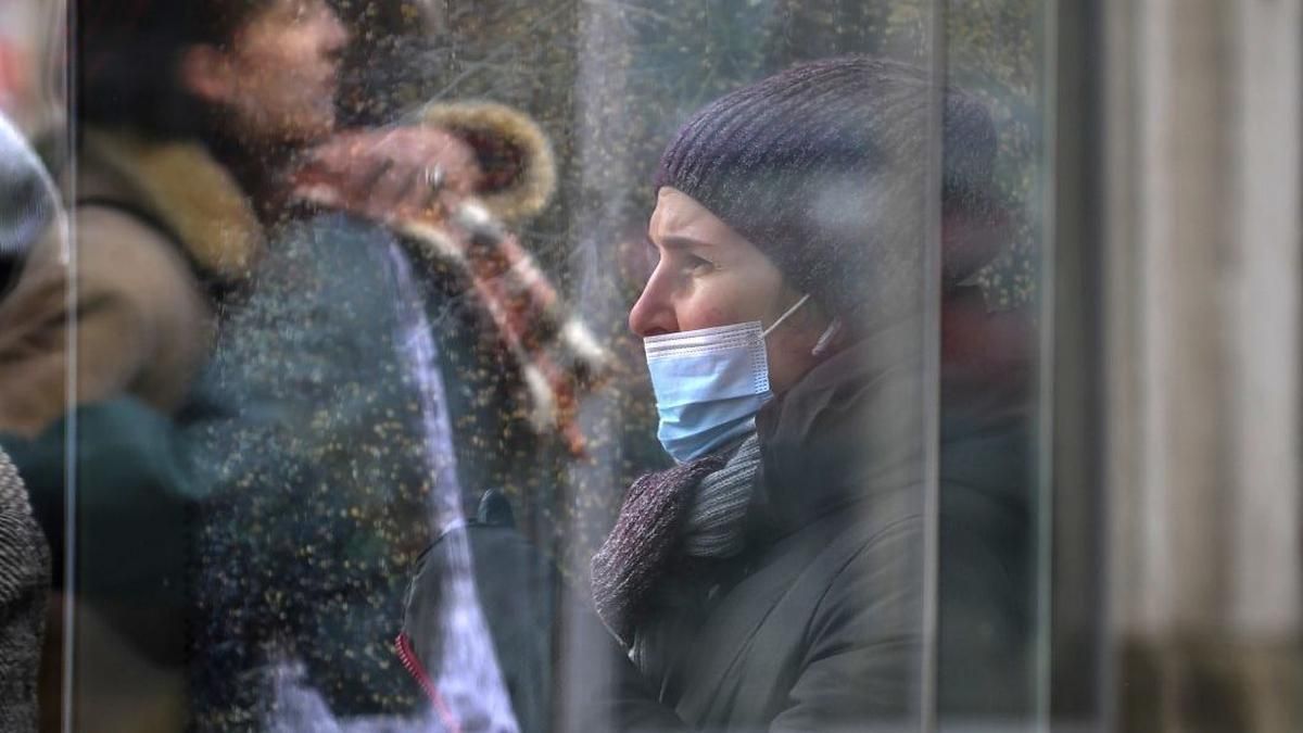 У Києві за добу виявили понад тисячу нових хворих на COVID-19 У Києві за добу виявили понад тисячу нових хворих на COVID-19