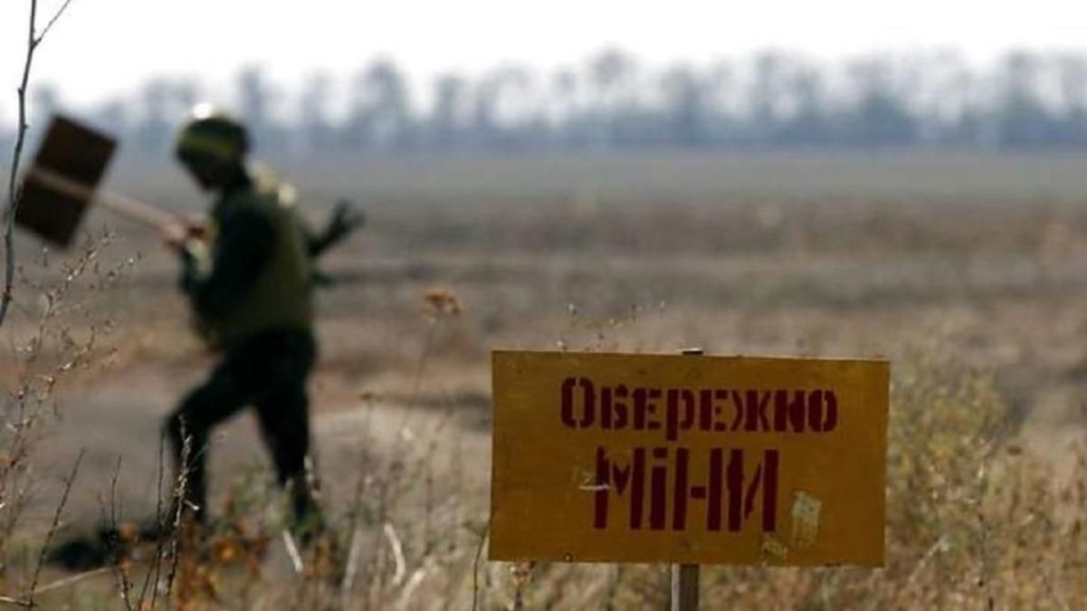 Україна ініціює розблокування КПВВ на Донбасі та розмінування