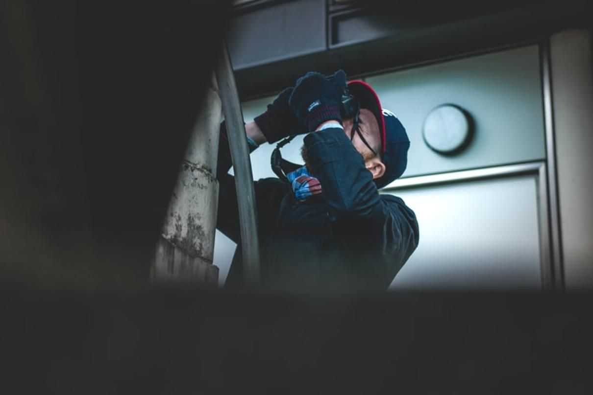 В Болгарии задержали российских шпионов В Болгарии задержали российских шпионов