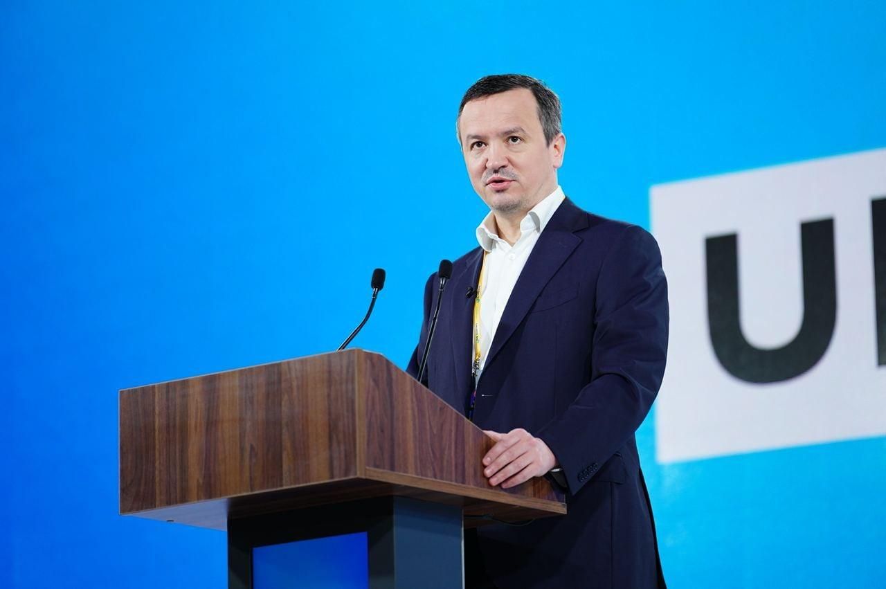 Игорь Петрашко на форуме "Украина 30" Игорь Петрашко на форуме "Украина 30"