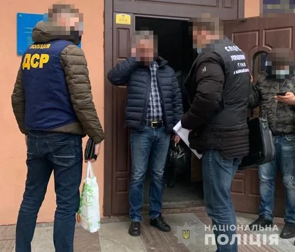 Поліція затримала злочинців Поліція затримала злочинців