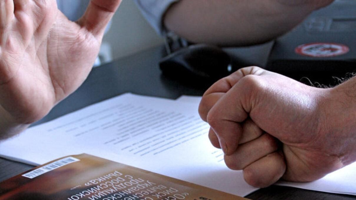 Рада ухвалила законопроєкт №4241, що захистить від дій колекторів Рада ухвалила законопроєкт №4241, що захистить від дій колекторів