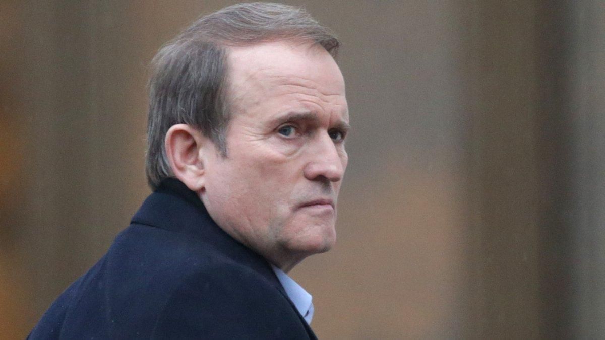 Суд отказался признать санкции против каналов Козака нарушением прав Суд отказался признать санкции против каналов Козака нарушением прав