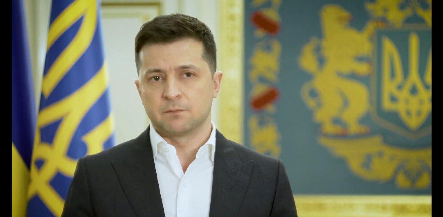 Логічні і дивні, – Зеленський про санкції проти Януковича та Азарова