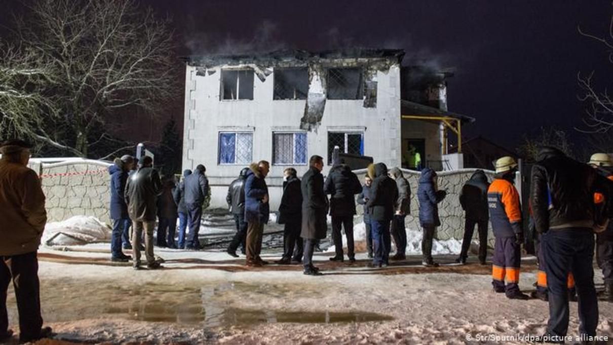 Підозрюваних у пожежі у домі для літніх у Харкові залишили під вартою