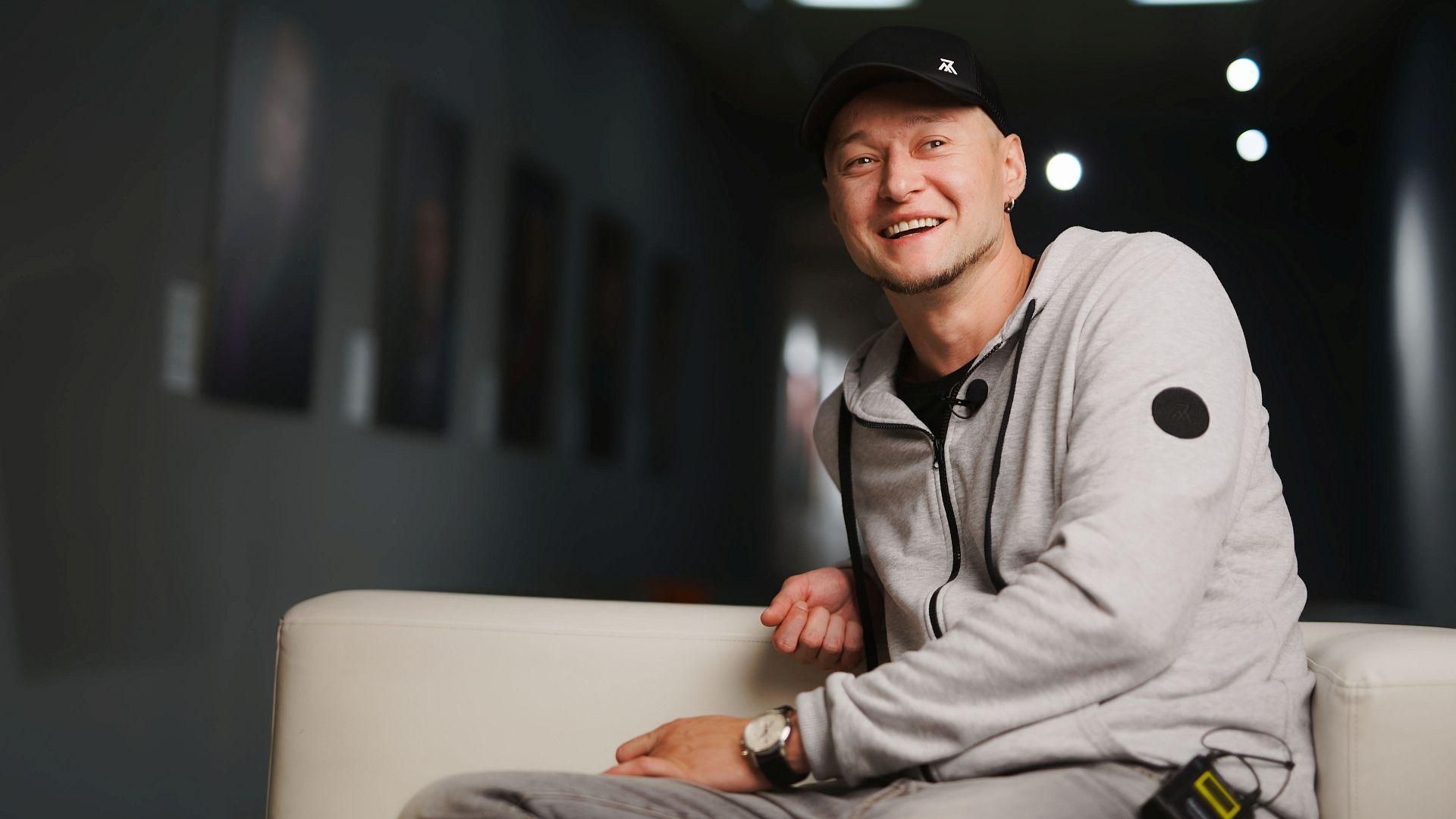 Лідер Бумбоксу зачитав лист Стерненка з тюрми: відео Лідер Бумбоксу зачитав лист Стерненка з тюрми: відео