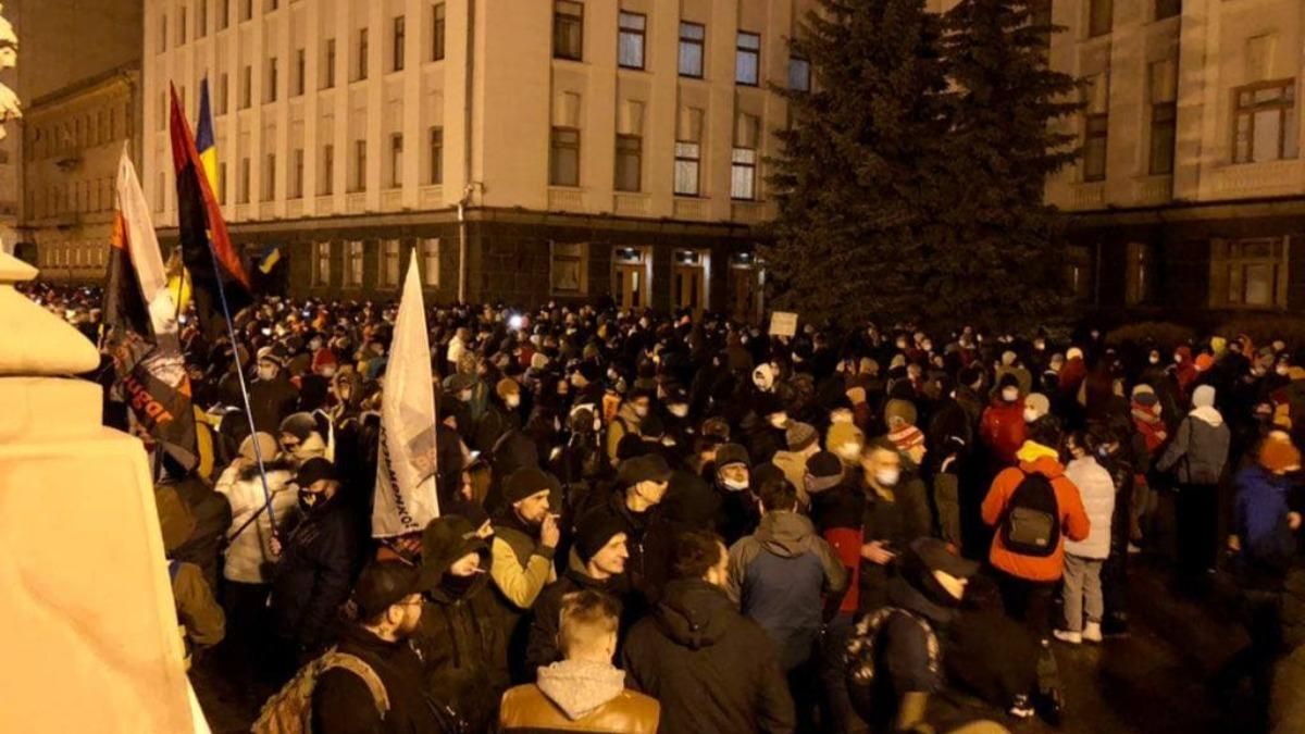 В Зеленского прокомментировали протест в поддержку Стерненка