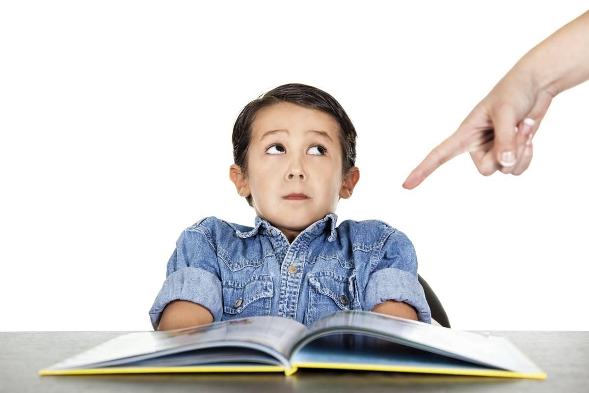 На Тернопільщині учень не ходить до школи через тиск вчительки На Тернопільщині учень не ходить до школи через тиск вчительки