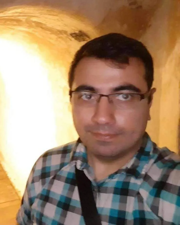 У Львові 6 днів тому зник 33-річний вірменин: поліція оголосила його у розшук