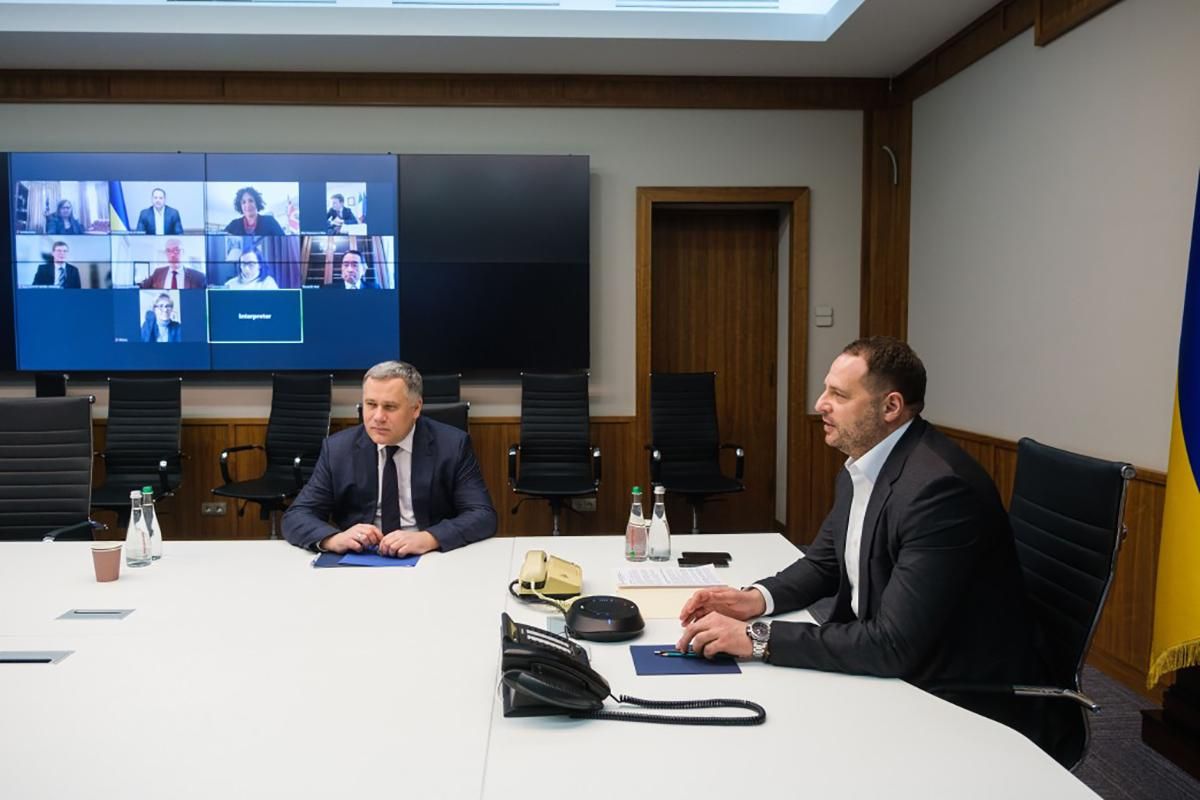 Ермак попросил послов G7 поддержать Украину в восстановлении мира Ермак попросил послов G7 поддержать Украину в восстановлении мира