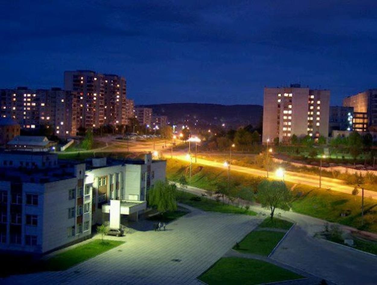 У Львові адмінкорпус екстреної медичної допомоги можуть перемістити у школу У Львові адмінкорпус екстреної медичної допомоги можуть перемістити у школу