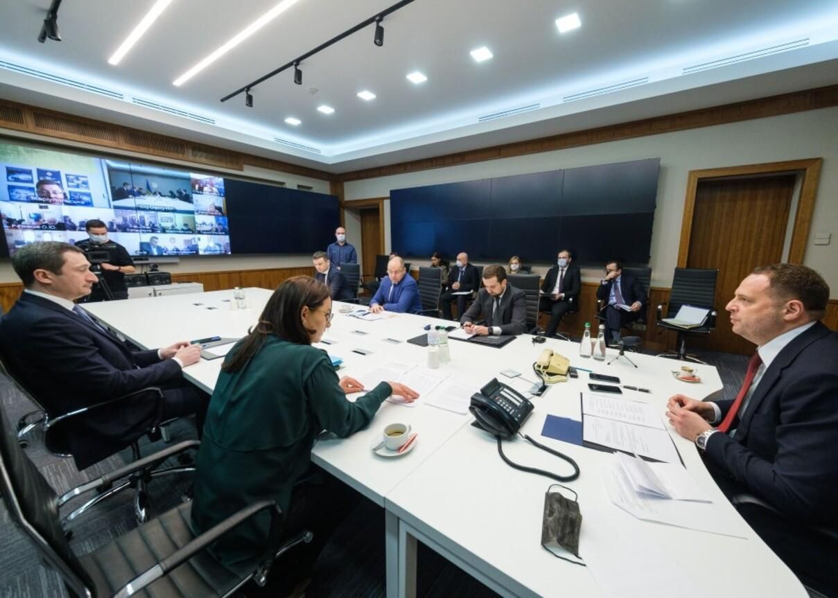 Карантинні виплати підприємцям: що кажуть у Зеленського Карантинні виплати підприємцям: що кажуть у Зеленського