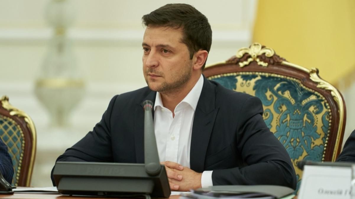 Финансовая помощь при карантине: Зеленский внес в Раду законопроект Финансовая помощь при карантине: Зеленский внес в Раду законопроект