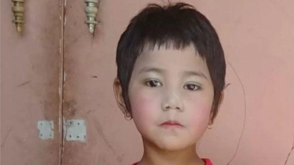Тату, це занадто боляче: у М'янмі військові застрелили дитину