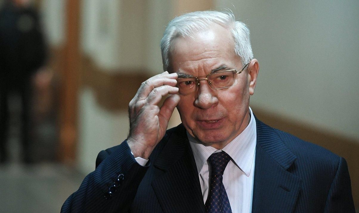 Азарову повідомили підозру у держзраді через Харківські угоди Азарову повідомили підозру у держзраді через Харківські угоди