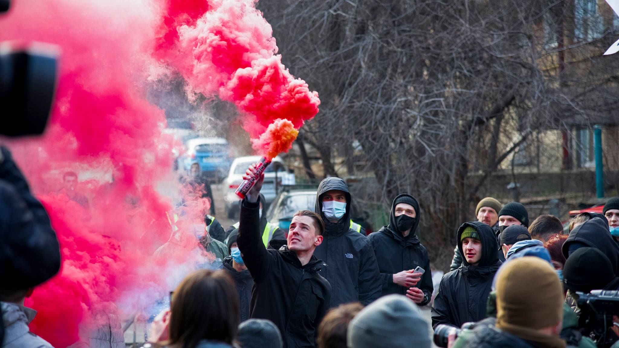 Ратушному вручили підозру через акцію під ОП одразу після телеефіру Ратушному вручили підозру через акцію під ОП одразу після телеефіру