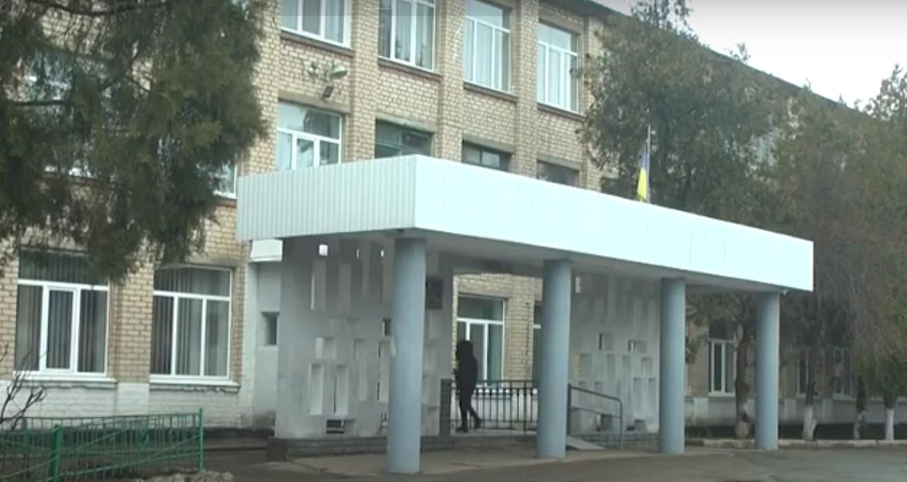 В школе на Николаевщине девочек и мальчиков разделили на разные классы В школе на Николаевщине девочек и мальчиков разделили на разные классы