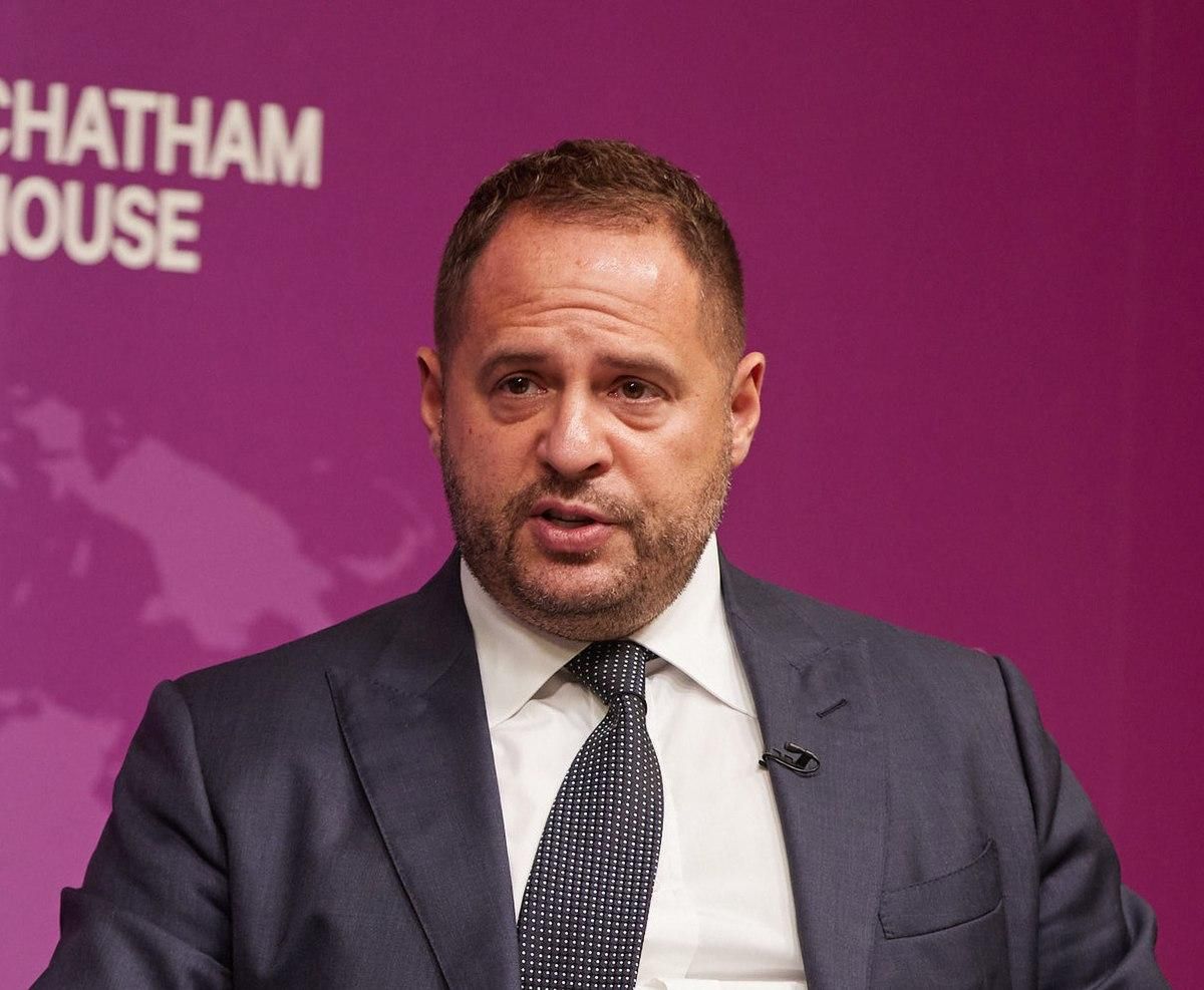 Зробимо все, щоб перестали гинути люди, – Єрмак війну на Донбасі Зробимо все, щоб перестали гинути люди, – Єрмак війну на Донбасі