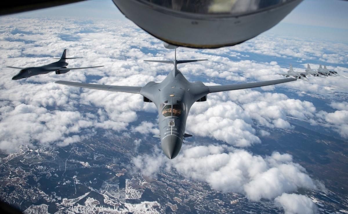 Унікальна повітряна місія НАТО: винищувачі охороняють небо союзників 