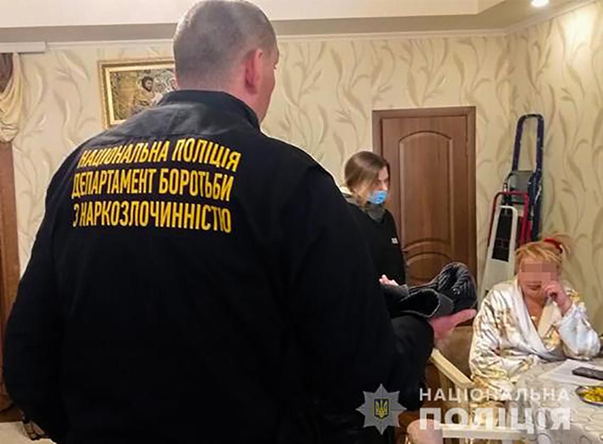 В Миколаєві силовики затримали наркоторговців, що збували метадон