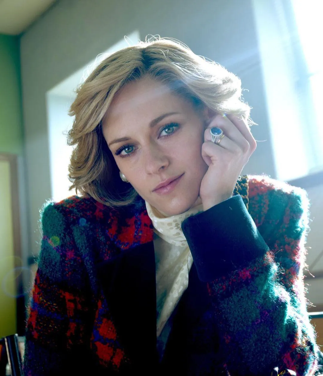 Кристен Стюарт в образе принцессы Дианы Кристен Стюарт в образе принцессы Дианы