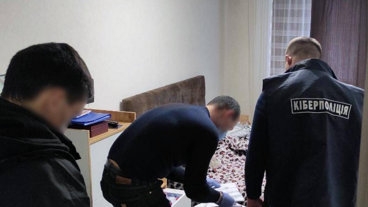 Хакери розжились на 600 тисяч гривень за перевипуску sim-карт Хакери розжились на 600 тисяч гривень за перевипуску sim-карт