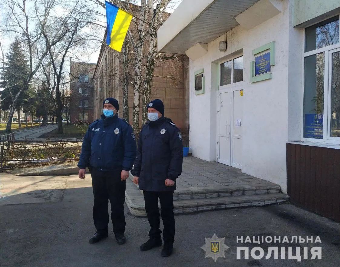 Вибори на Прикарпатті та Донеччині 28 березня 2021 Вибори на Прикарпатті та Донеччині 28 березня 2021