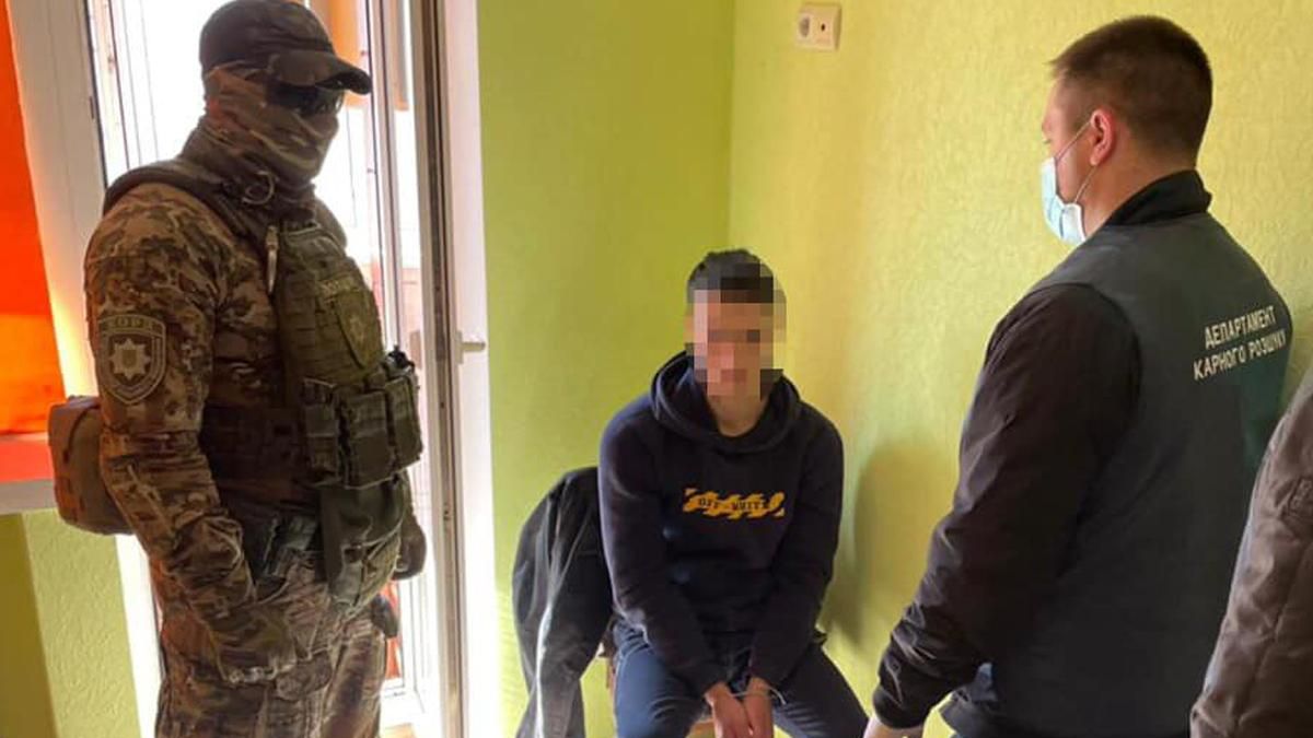 У Києві затримали кавказців, які викрали юнака в Одесі: відео