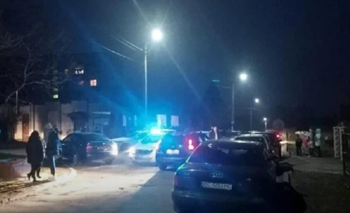 На Львівщині вибухнув невідомий предмет: постраждали 2 дівчат