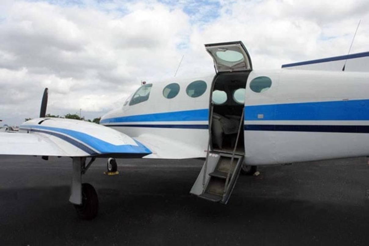 Самолет разбился в Мексике 27 марта 2021: есть погибшие и раненый Самолет разбился в Мексике 27 марта 2021: есть погибшие и раненый