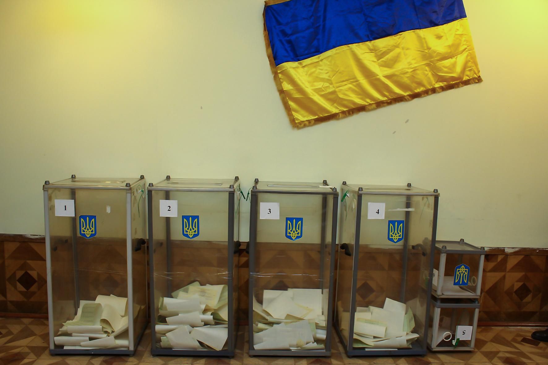Выборы на Прикарпатье на 87 округе: результаты экзит-пола