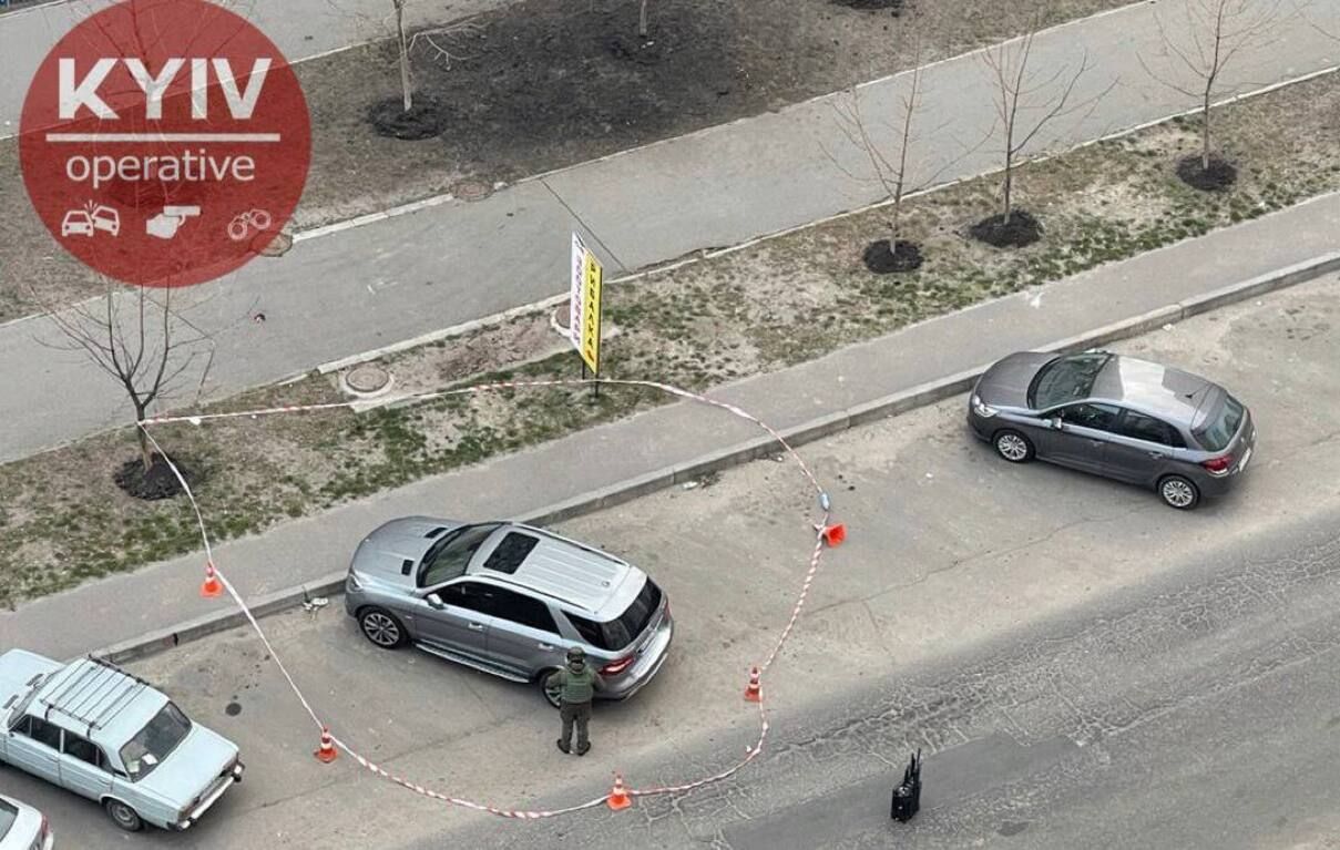 У Києві повідомили про замінування Mercedes У Києві повідомили про замінування Mercedes