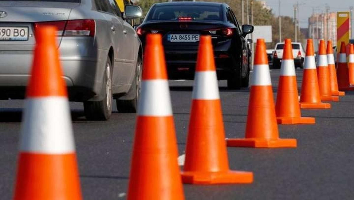 У Києві на Кільцевій дорозі змінили організацію руху У Києві на Кільцевій дорозі змінили організацію руху