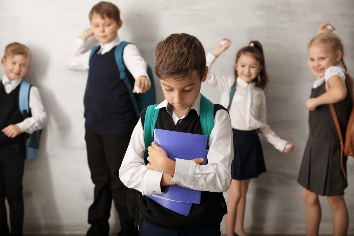 В Киеве полиция начала ставить детей на учет через буллинг - Учеба В Киеве полиция начала ставить детей на учет через буллинг - Учеба