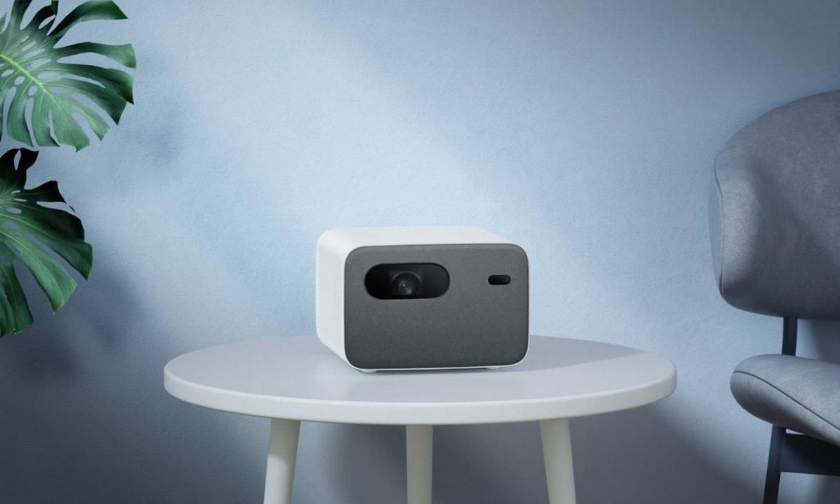 Xiaomi показала проектор Mi Smart Projector 2 Pro с Ассистентом Google Xiaomi показала проектор Mi Smart Projector 2 Pro с Ассистентом Google