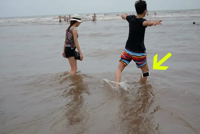 Упав телефон Упав телефон