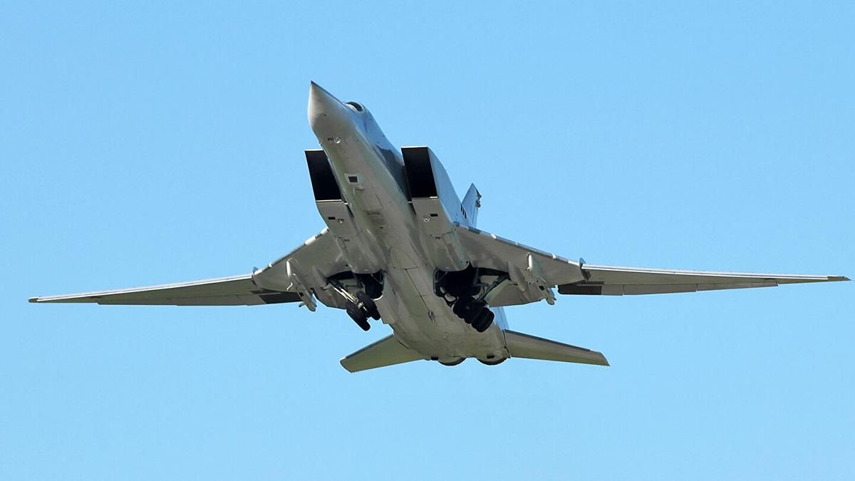 Позаштатна ситуація на борту Ту-22М3 вбила 3 офіцера ПКС Росії Позаштатна ситуація на борту Ту-22М3 вбила 3 офіцера ПКС Росії