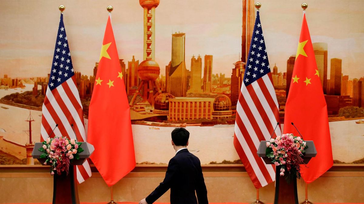 Пекин бросает вызов Европе и США, или Америка возвращае