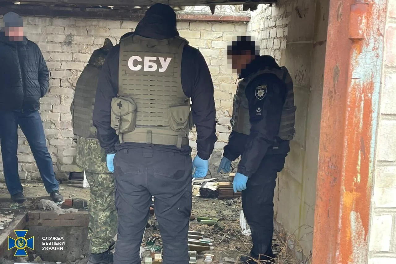 сбу бойовики зброя слов'янськ сбу бойовики зброя слов'янськ